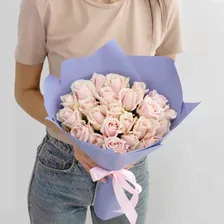Букет из нежных роз 25 шт.